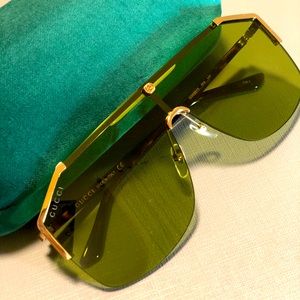 Gucci GG0291S Sunglasses